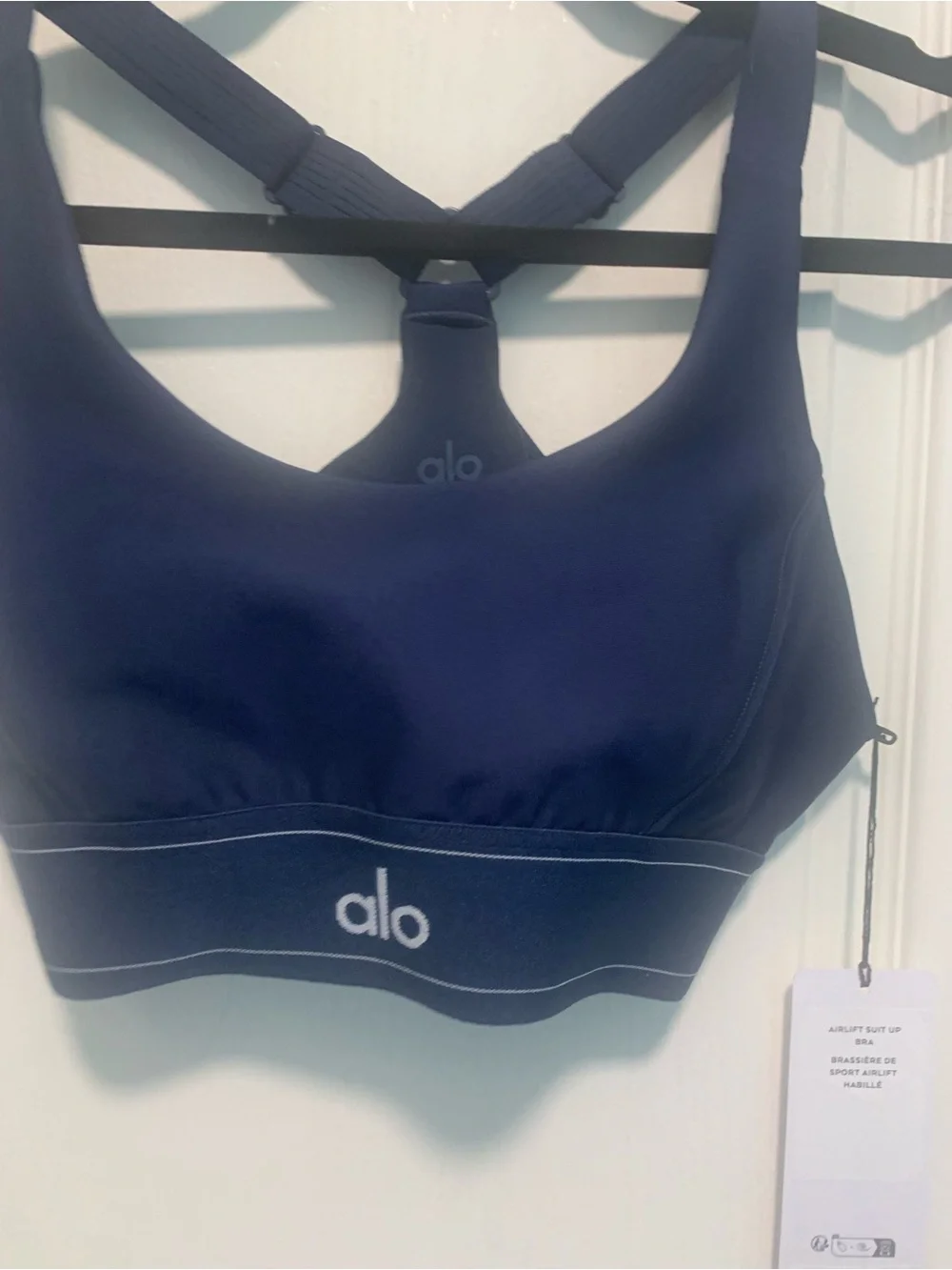 21. NWT Alo Yoga airlift suit up bra NAVY Size S